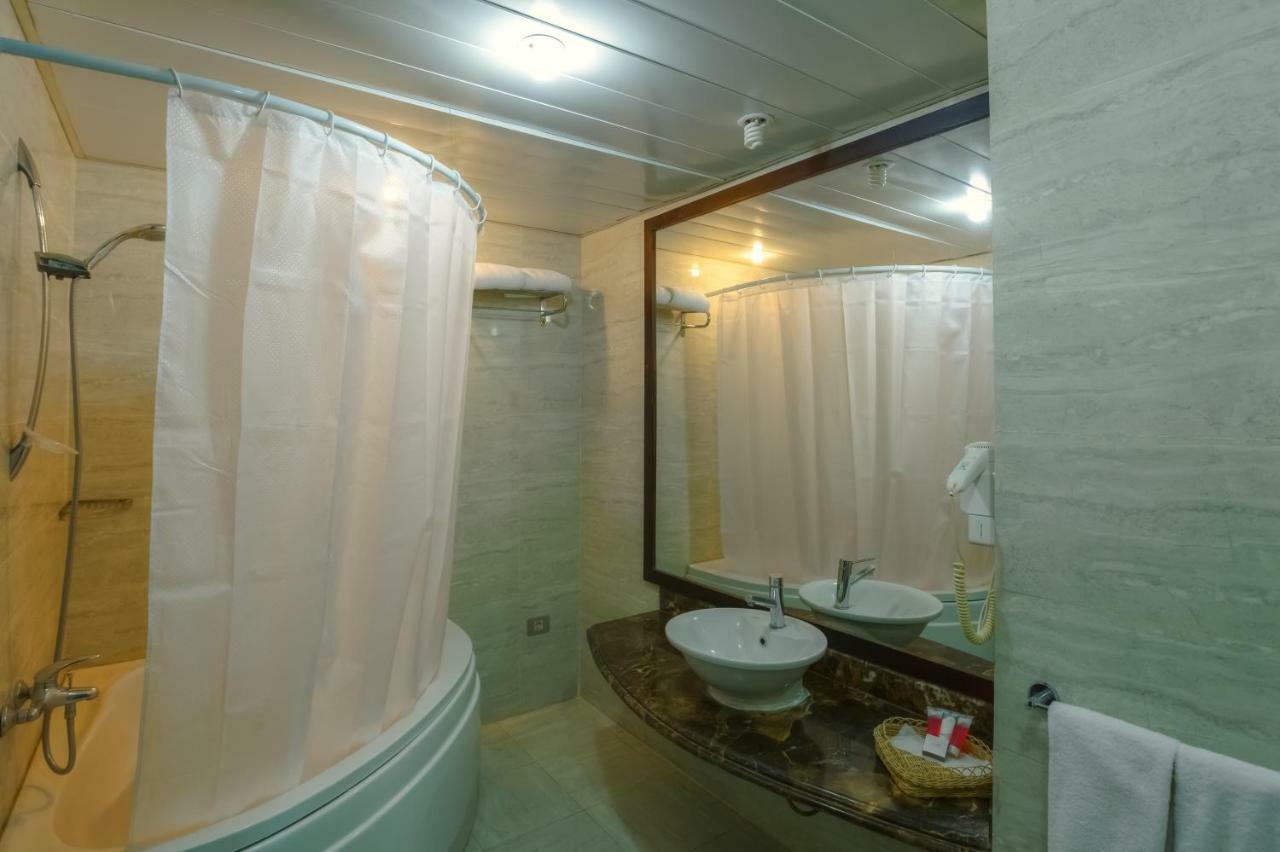 Porto Marina Apartments Powered By Amer-Group 엘 알라메인 외부 사진